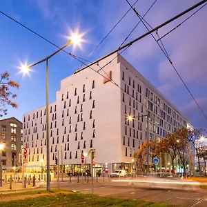 Ibis Centre Euromed Marsilya