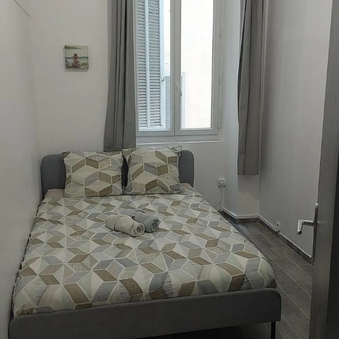 L'Haussmannien 65, 4 Chambres, 10 Couchages Marseille France